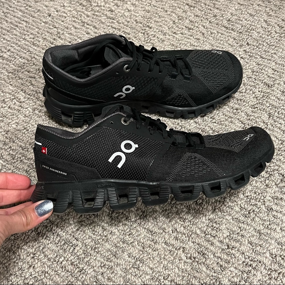 On Cloud x workout shoes
